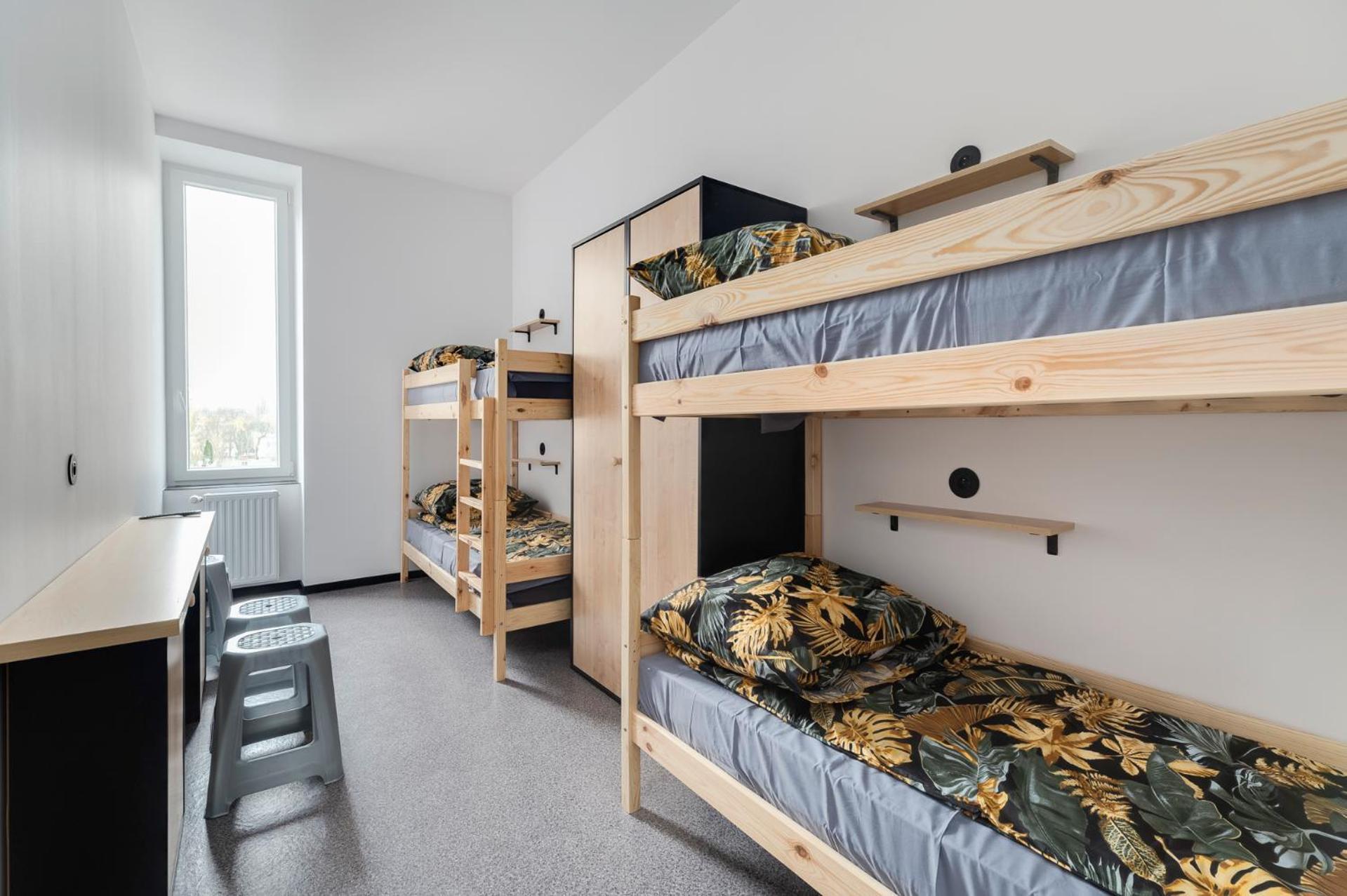 Najtansze Pilsudskiego 93 Hostel